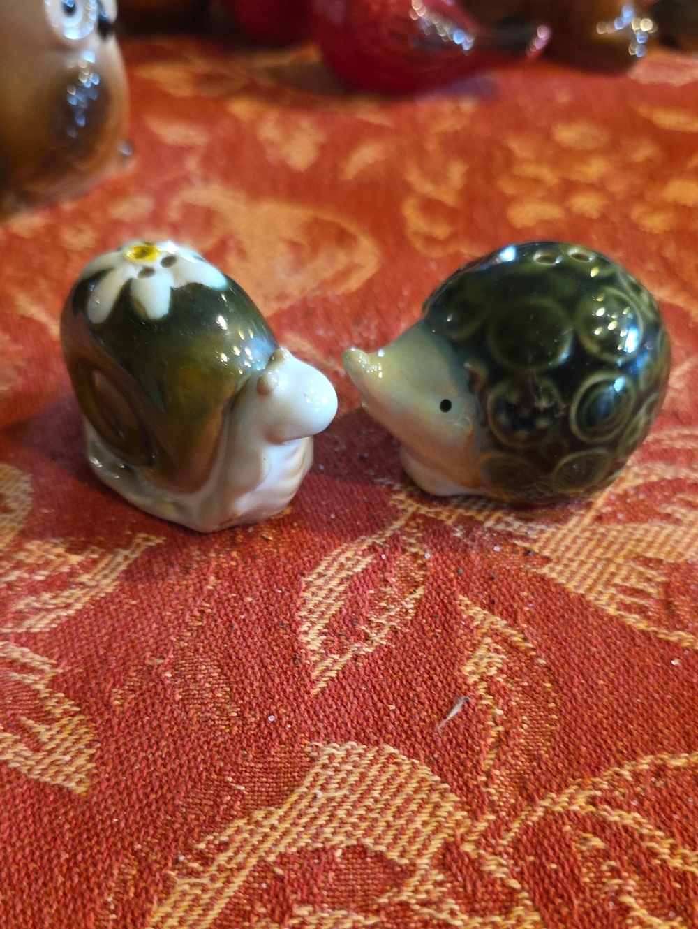 Snail Hedge Hog Vintage Salt & Pepper Shaker Sets Decorative Table Accent